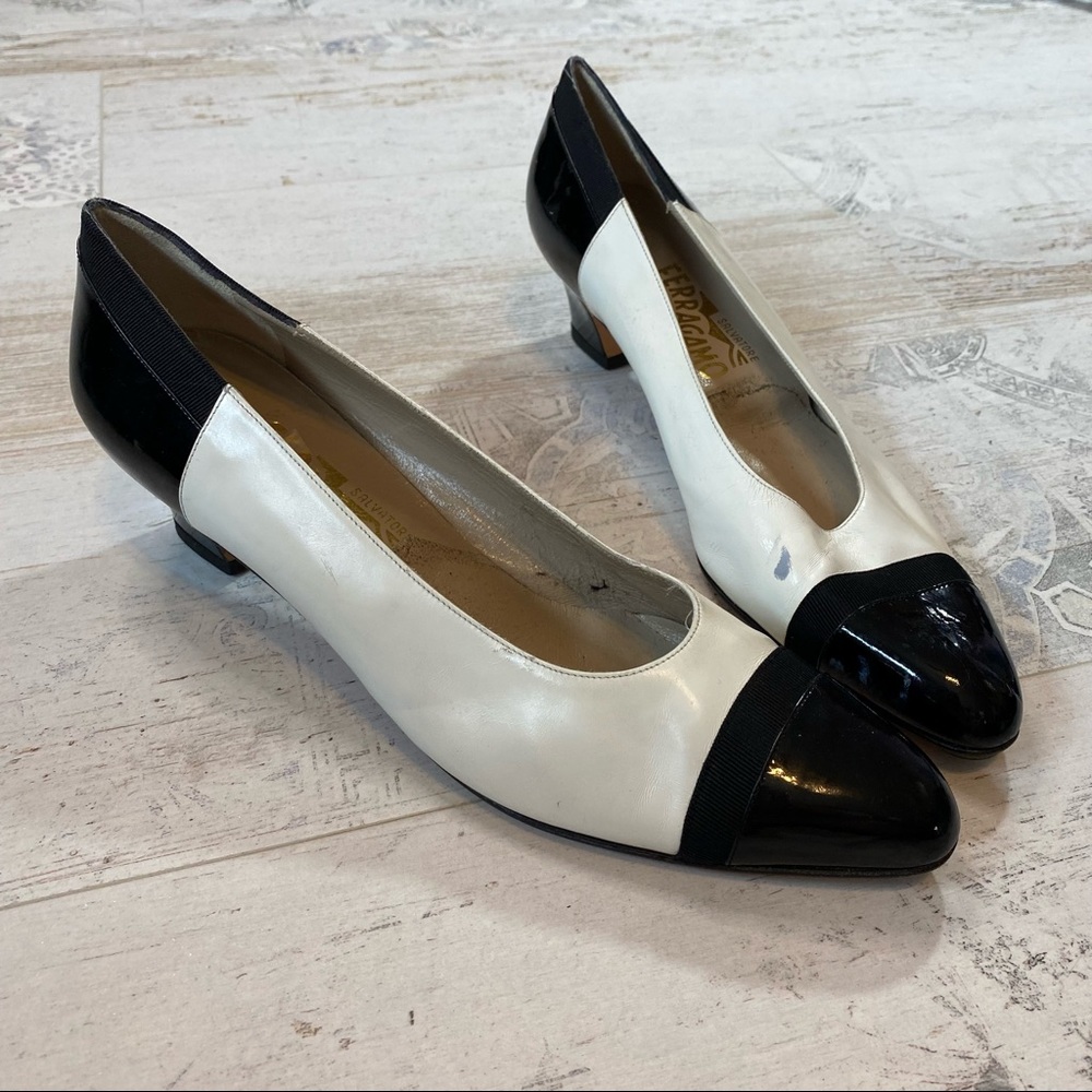 Vintage Salvatore Ferragamo Black and White Heels